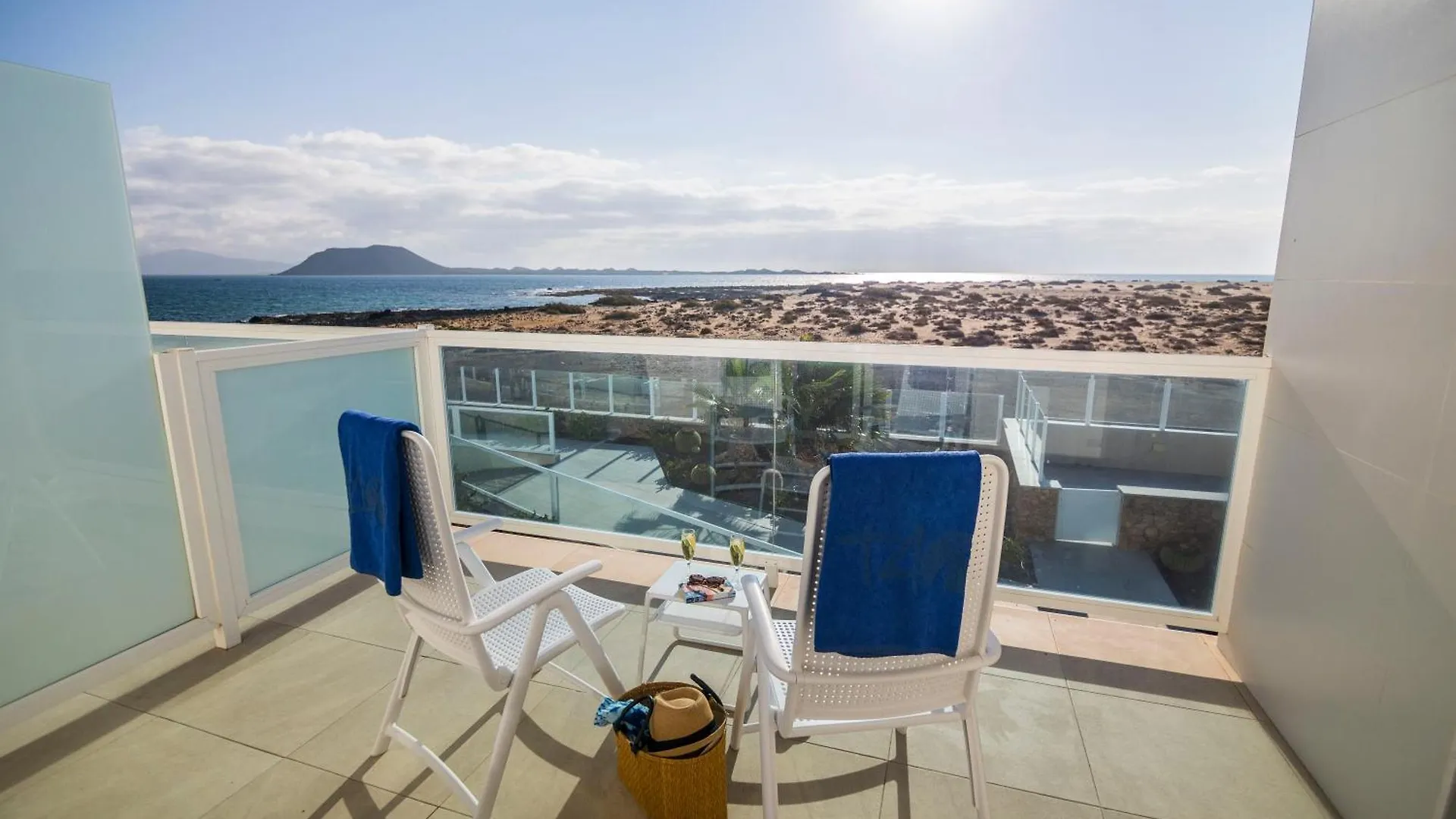 קורלחו Hotel Boutique Tao Caleta Mar