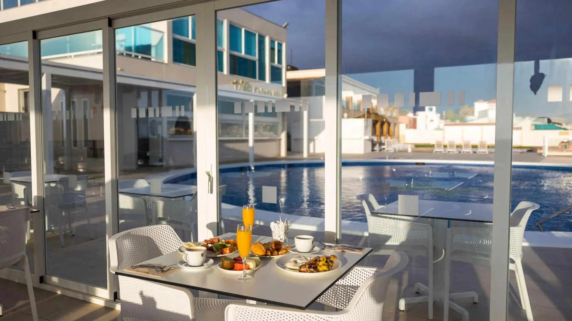 קורלחו Hotel Boutique Tao Caleta Mar