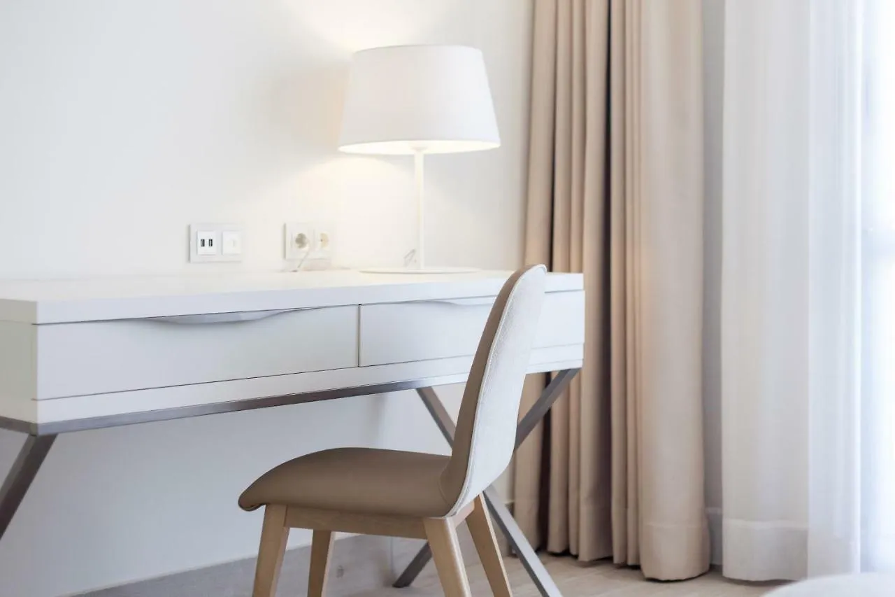 קורלחו Hotel Boutique Tao Caleta Mar 3*,  ספרד